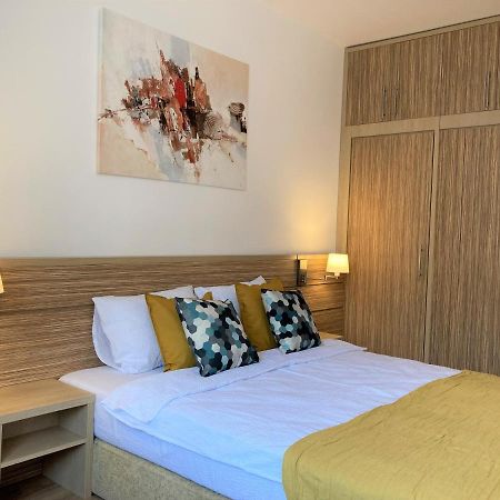 Laroka House Rin Grand Residence Modern Apartment Boekarest Buitenkant foto