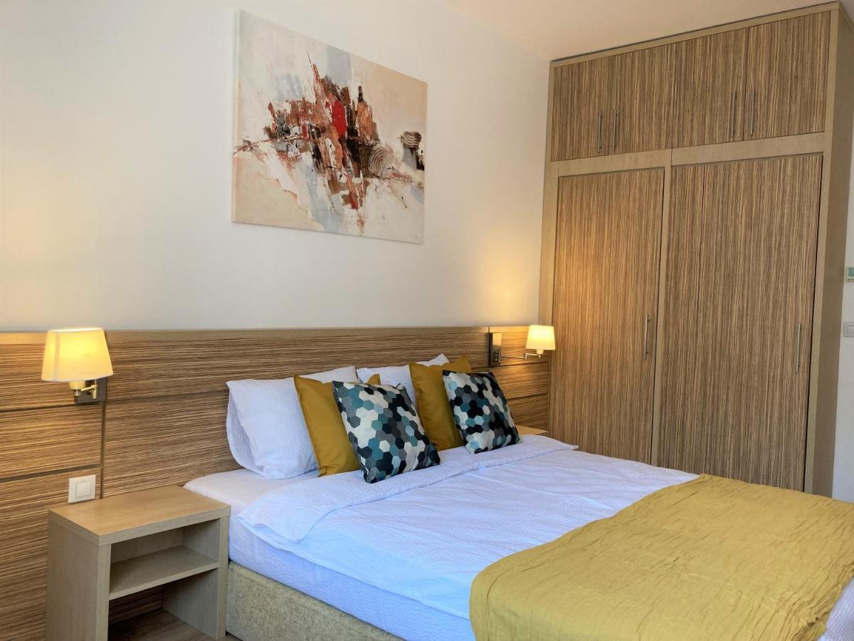 Laroka House Rin Grand Residence Modern Apartment Boekarest Buitenkant foto
