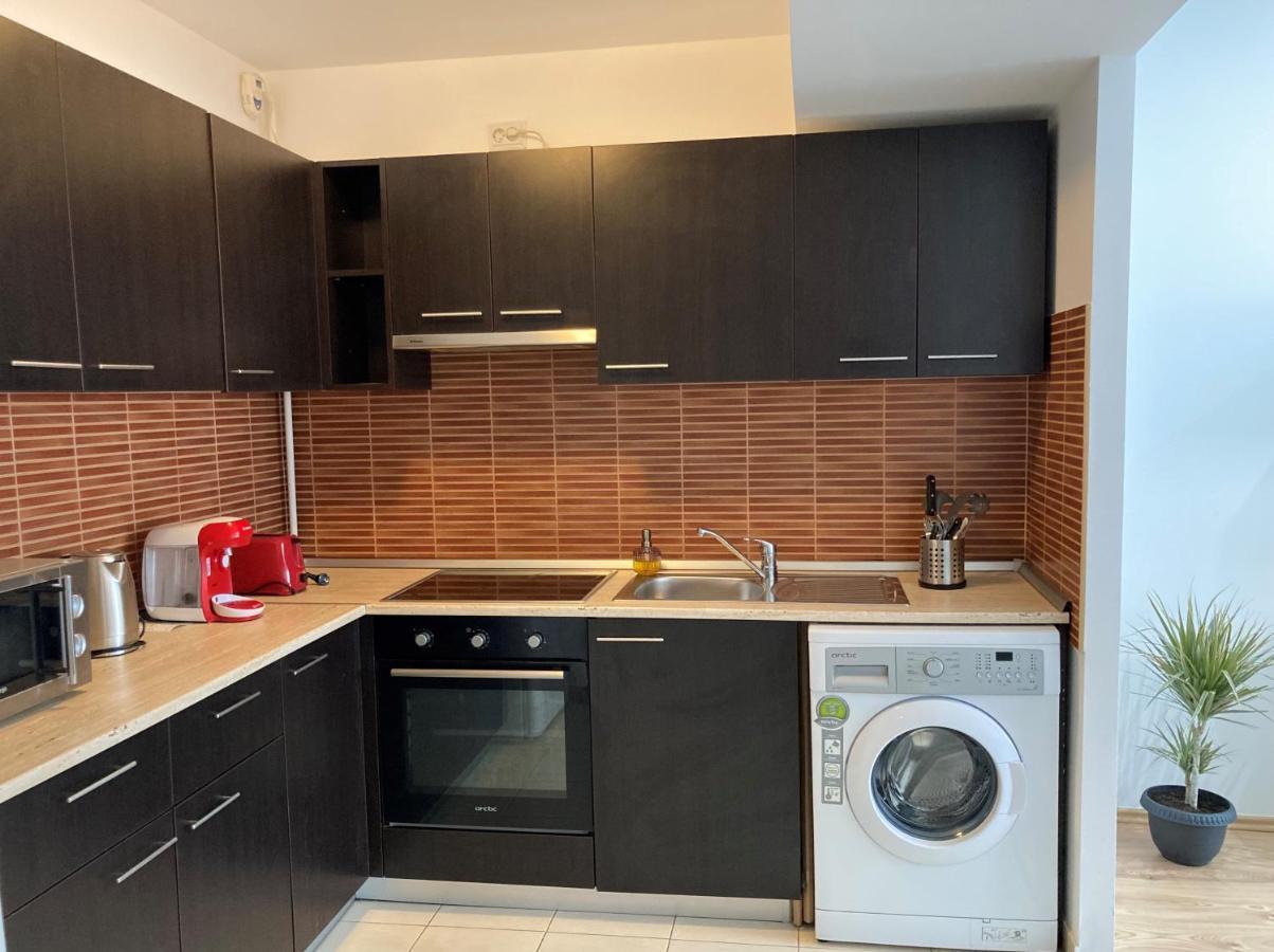 Laroka House Rin Grand Residence Modern Apartment Boekarest Buitenkant foto